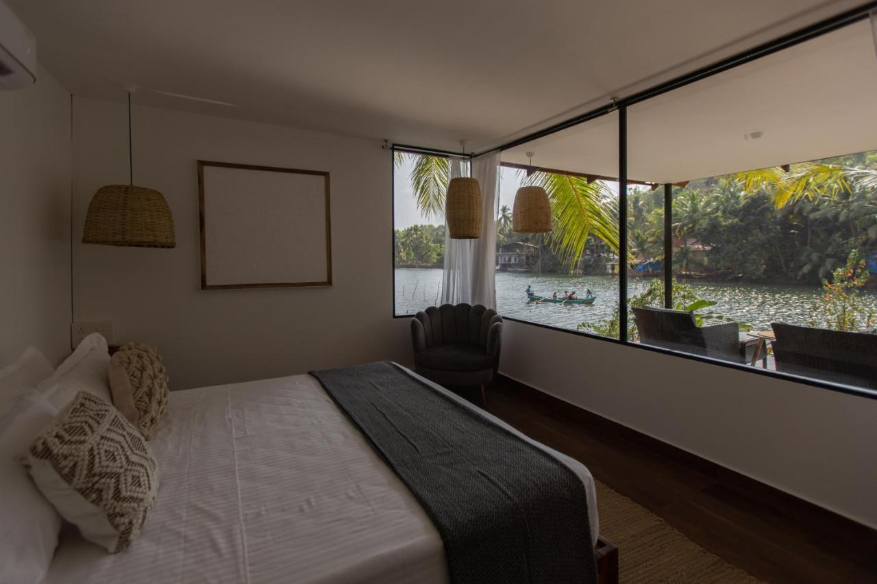 Pont Bleu Suites Riverside & Pool Canacona Exterior photo