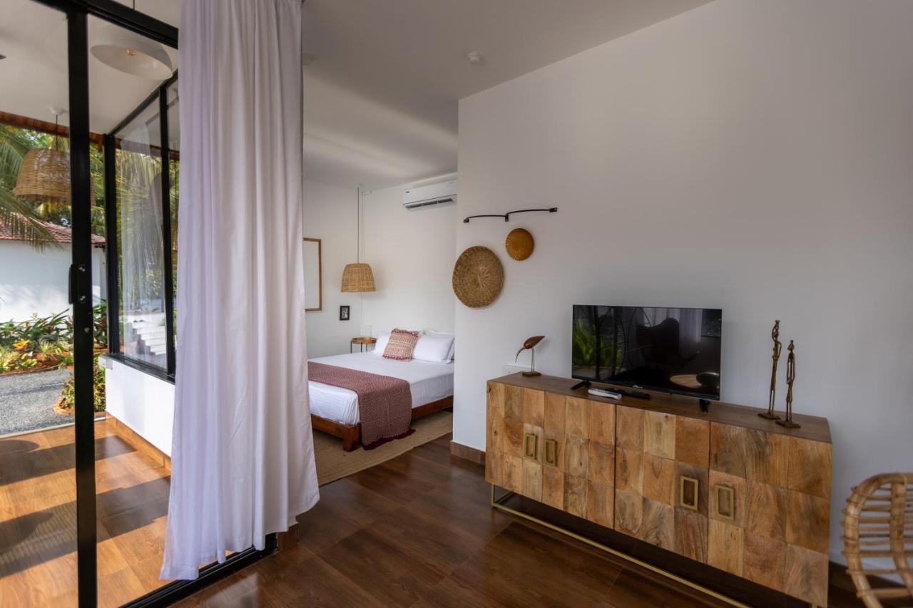 Pont Bleu Suites Riverside & Pool Canacona Exterior photo